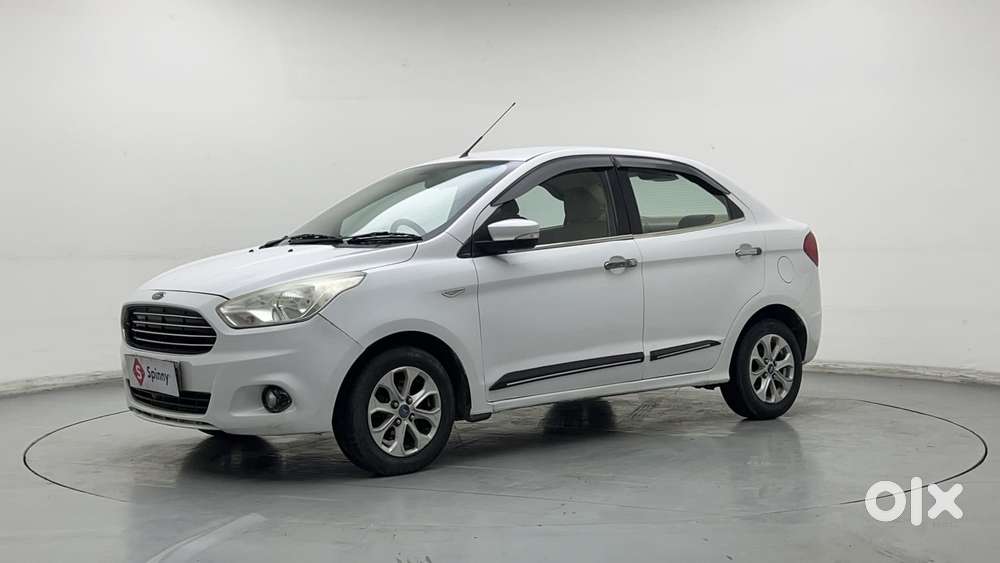 Ford Figo Aspire Titanium, 2015, Petrol