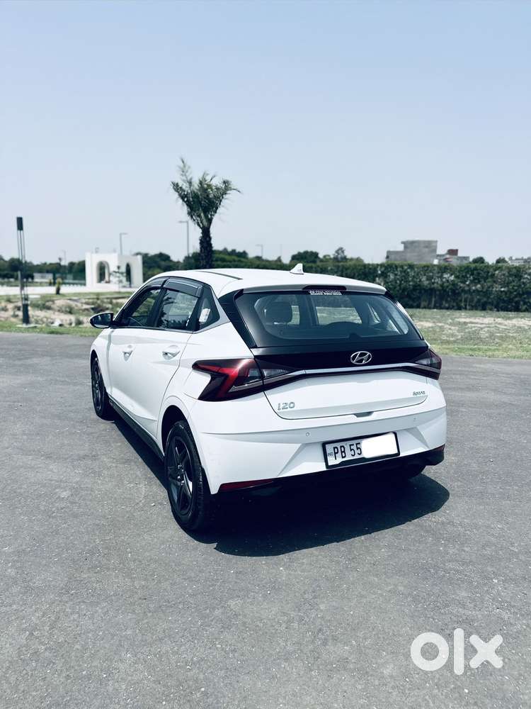 Hyundai I20 Sportz 1.2 Mt, 2023, Petrol