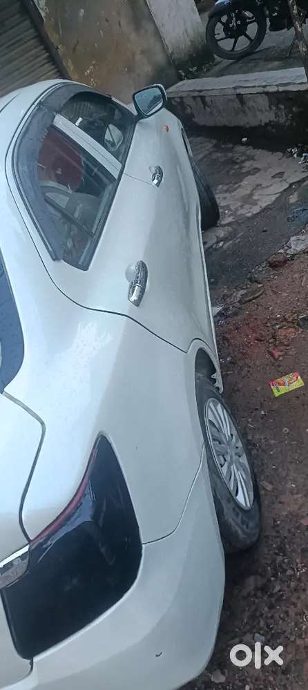 Maruti Suzuki Dzire 2021