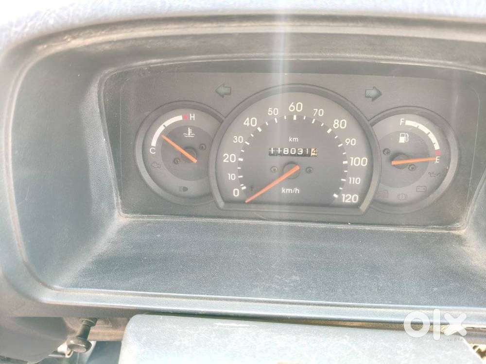 Maruti Suzuki Omni 8 Seater, 2013, Petrol