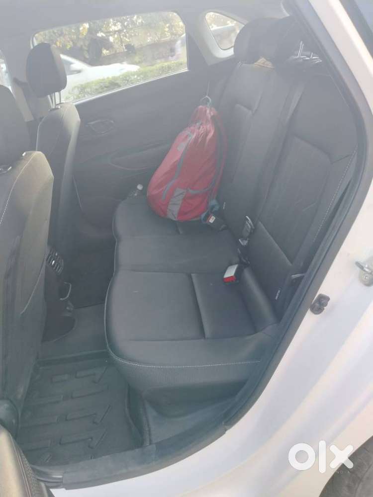 Hyundai I20 Sportz 1.2 Ivt, 2023, Petrol