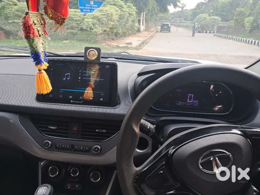 Tata Nexon 1.5 Diesel 30 Decmber 2020  1st Owner  75000 K.m. Dl Ragist