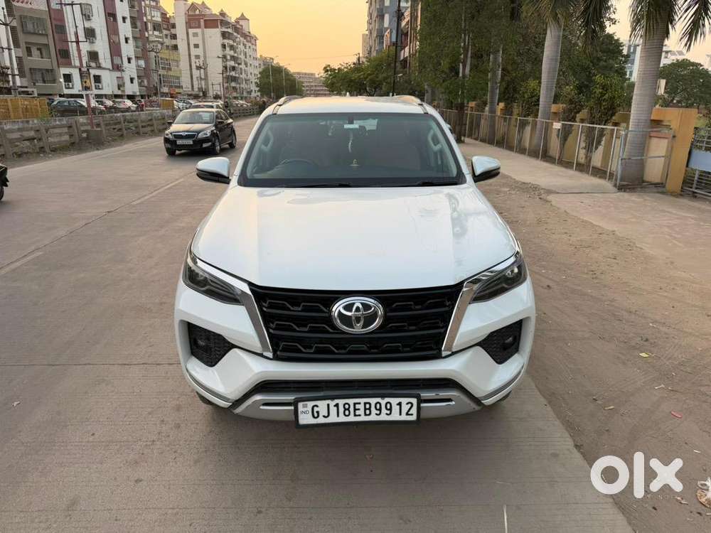 Toyota Fortuner Legender 2023 Diesel Well Maintained