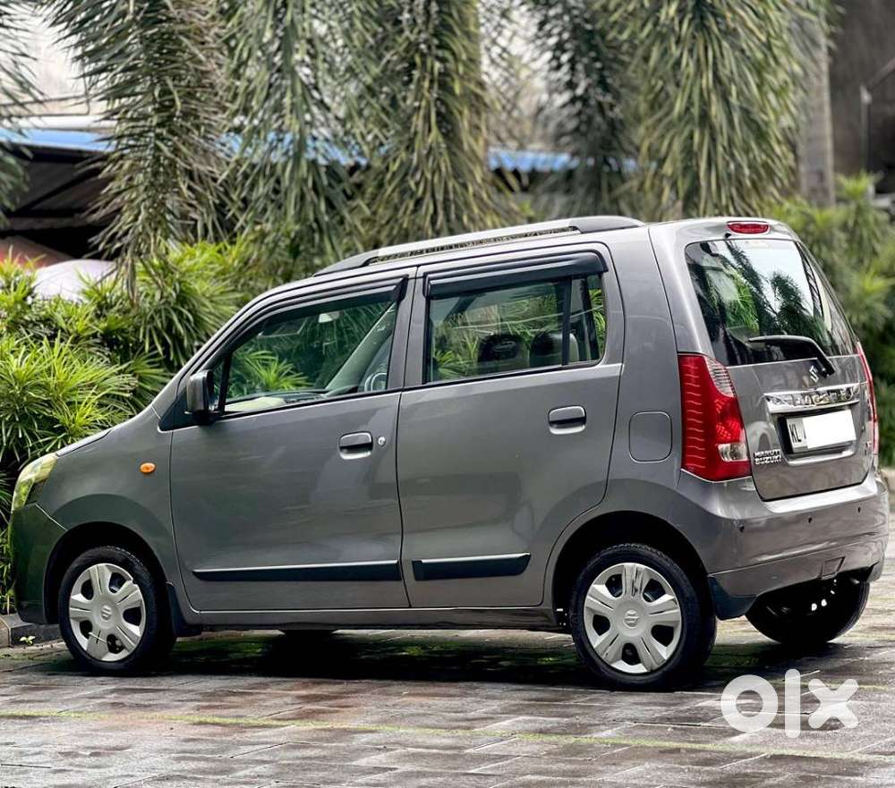 Maruti Suzuki Wagon R Vxi Amt1.2, 2018, Petrol