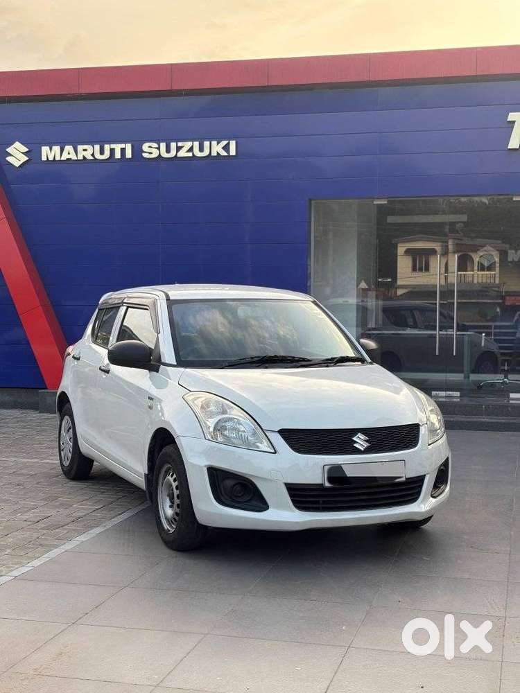 Maruti Suzuki Swift Lxi Option, 2017, Petrol