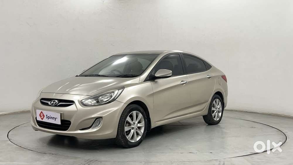 Hyundai Verna 1.6 Vtvt Sx, 2013, Petrol