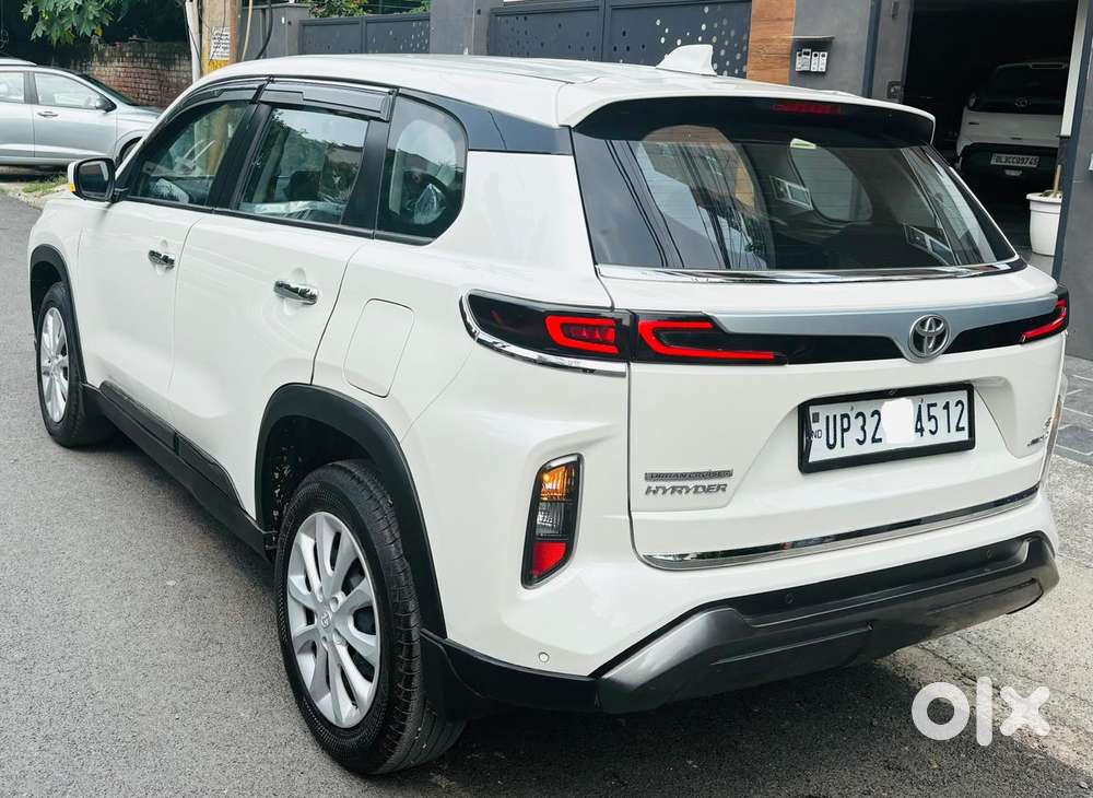 Toyota Urban Cruiser Hyryder 1.5 S Hybrid, 2025, Petrol