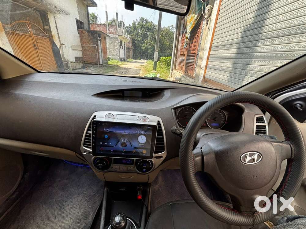 Hyundai I20 Cng & Hybrids 75000 Km Driven