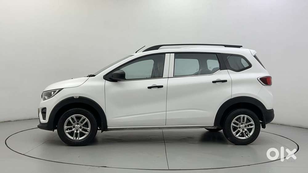 Renault Triber Rxl, 2022, Petrol