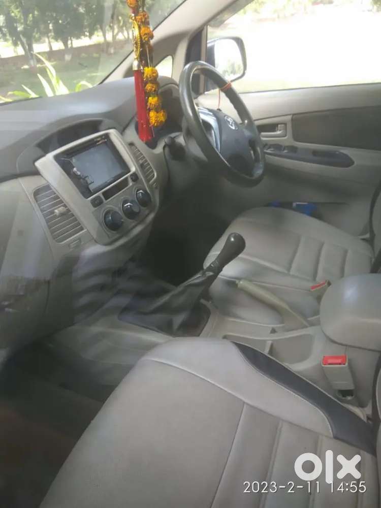 Toyota Innova Diesel 2014
