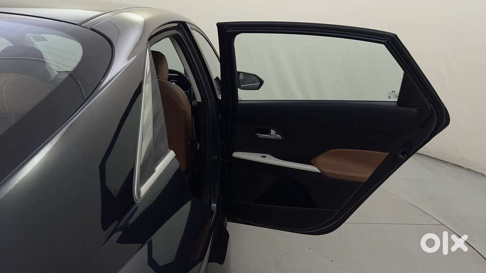 Hyundai Verna 1.5 Sx Petrol Mt, 2024, Petrol