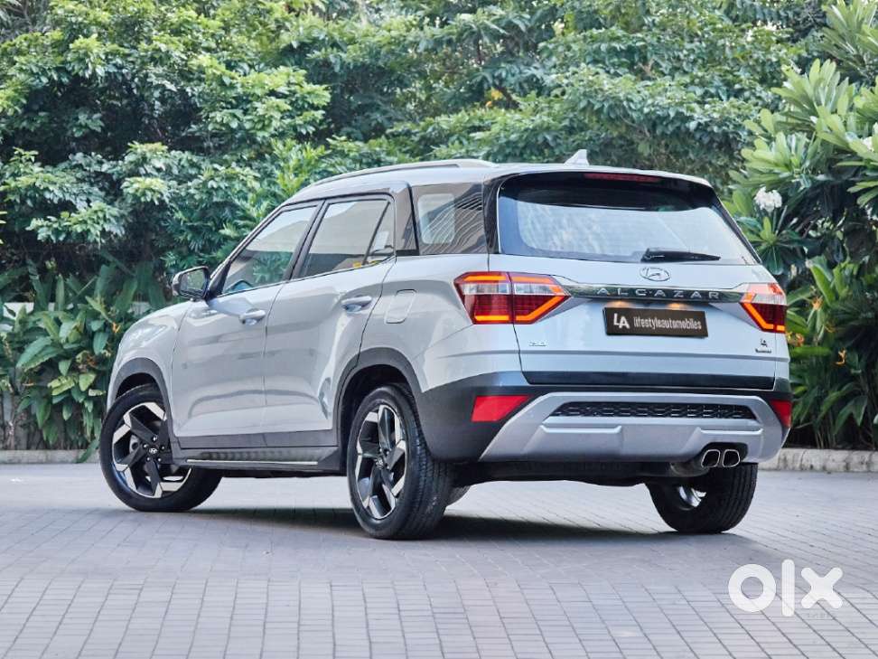 Hyundai Alcazar 2.0 Signature (o) Petrol At 6 Str, 2022, Petrol