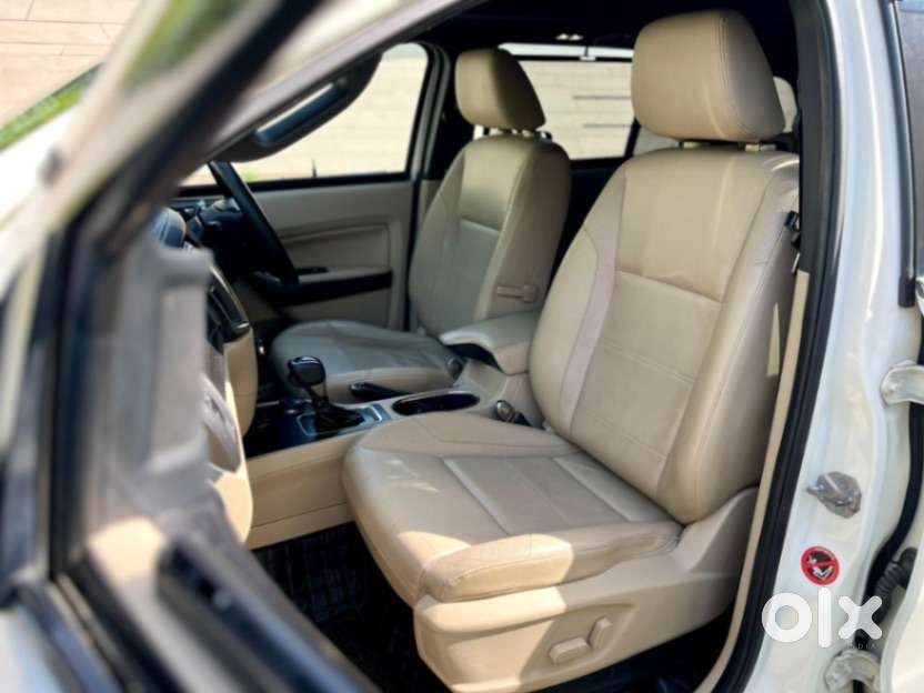 Ford Endeavour 3.2 Titanium 4x4 At, 2019, Diesel