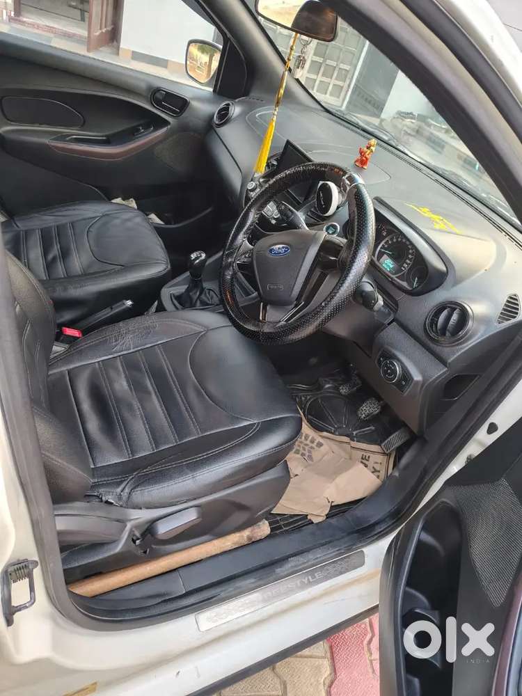 Push Butten Start New Tyre All Original Paint New Stepni Petrol +cng