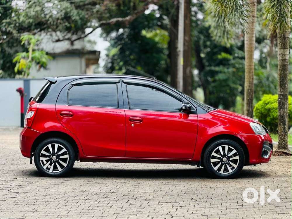 Toyota Etios Liva Vxd Dual Tone, 2018, Diesel