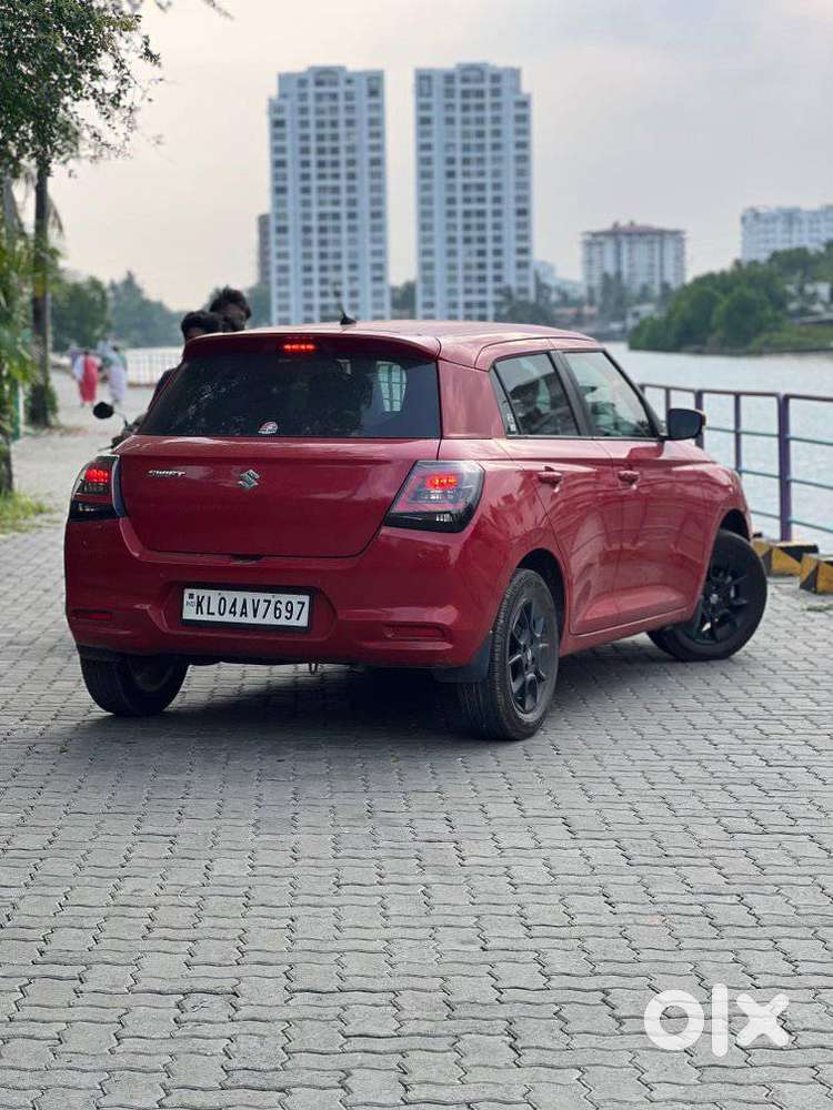Maruti Suzuki Swift, 2024