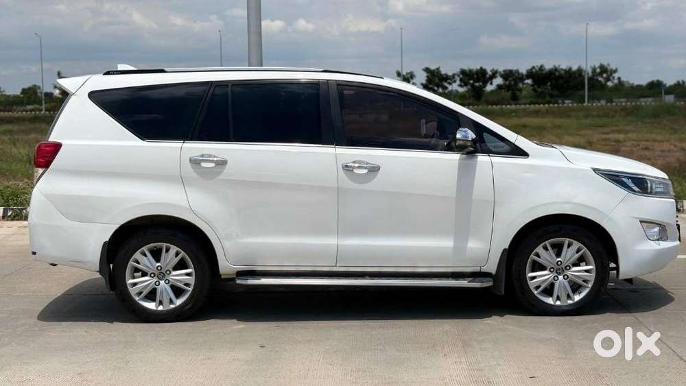 Toyota Innova Crysta 2.4 Z 7 Str, 2016, Diesel