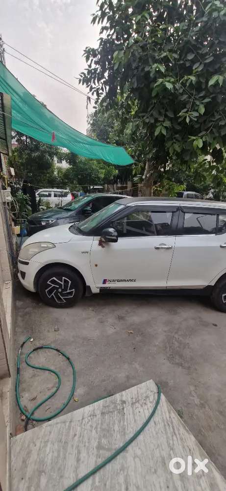 Maruti Swift Vxi Cng 2014