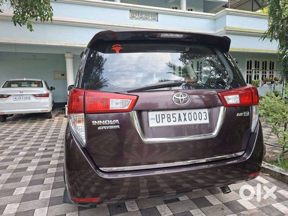 Toyota Innova Crysta 2.8 Zx At, 2016, Diesel