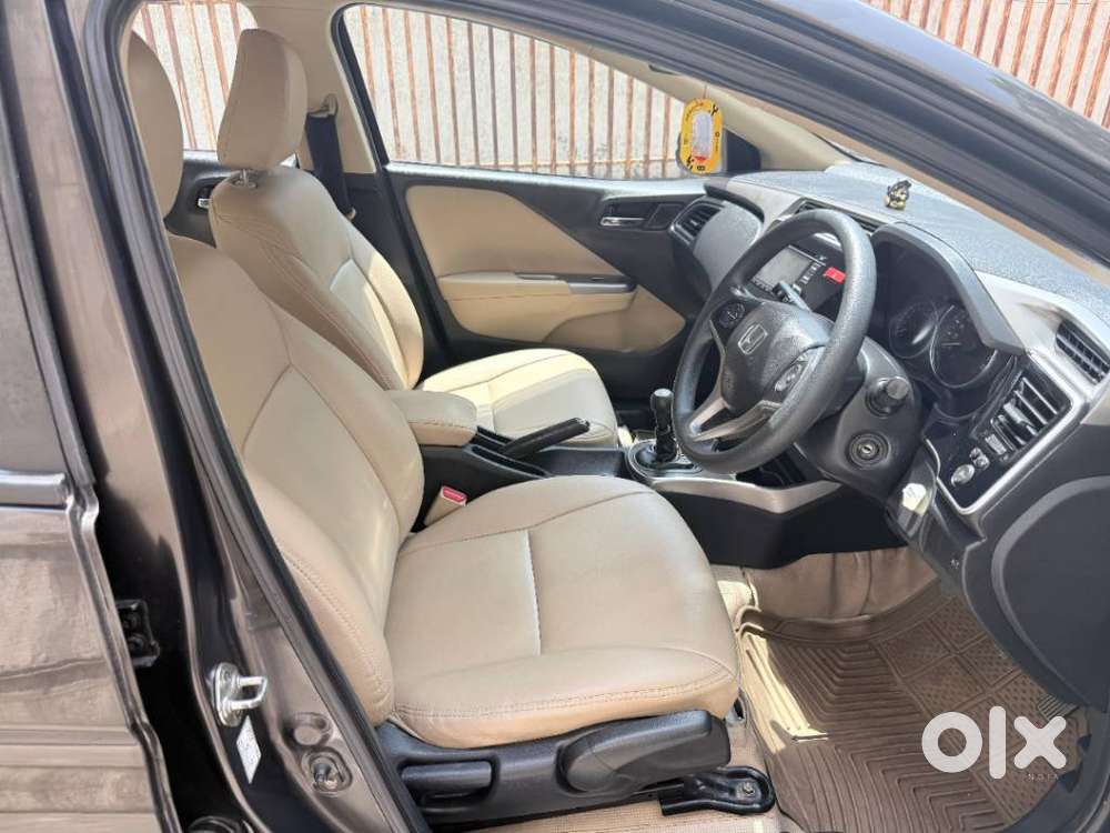 Honda City V Mt Exclusive, 2015, Petrol