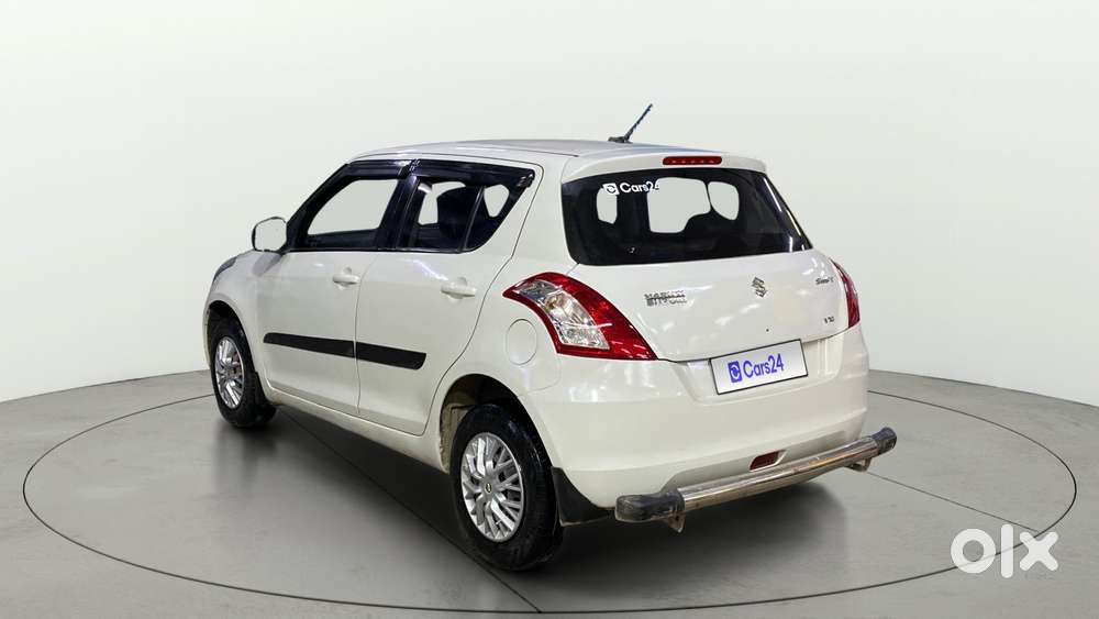 Maruti Suzuki Swift Vxi, 2017, Petrol
