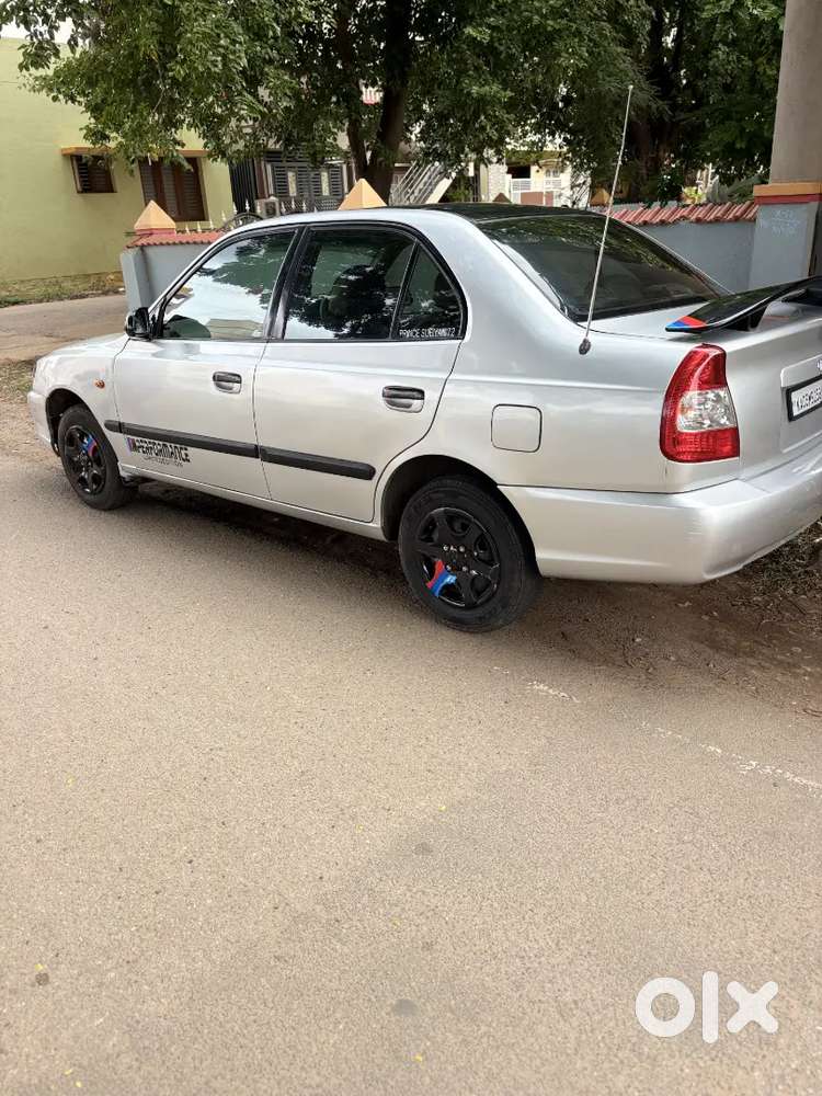 Hyundai Accent 1.5 Executive 2004