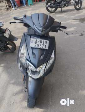 Olx on sale scooty dio