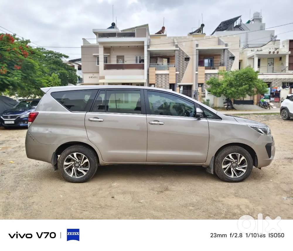 Innova Crysta 2.4 2022