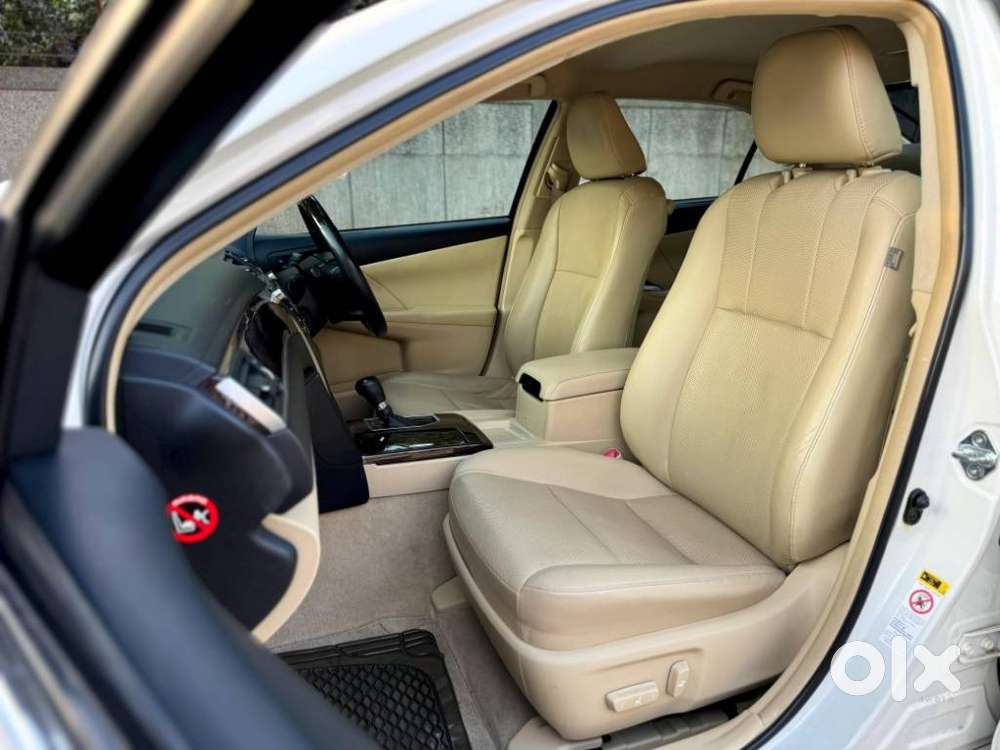 Toyota Camry Hybrid, 2017, Petrol