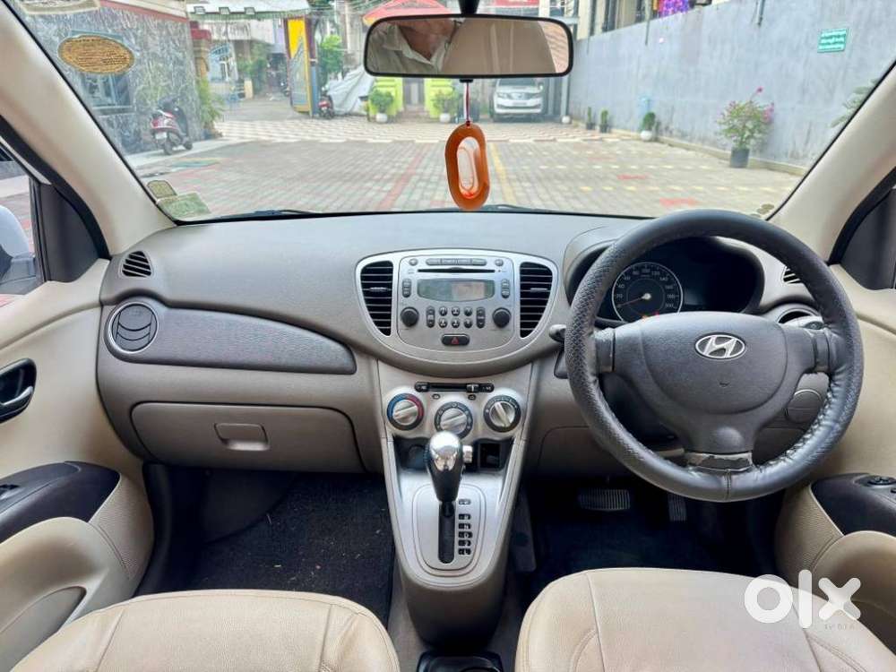 Hyundai I10 Sportz, 2012, Petrol