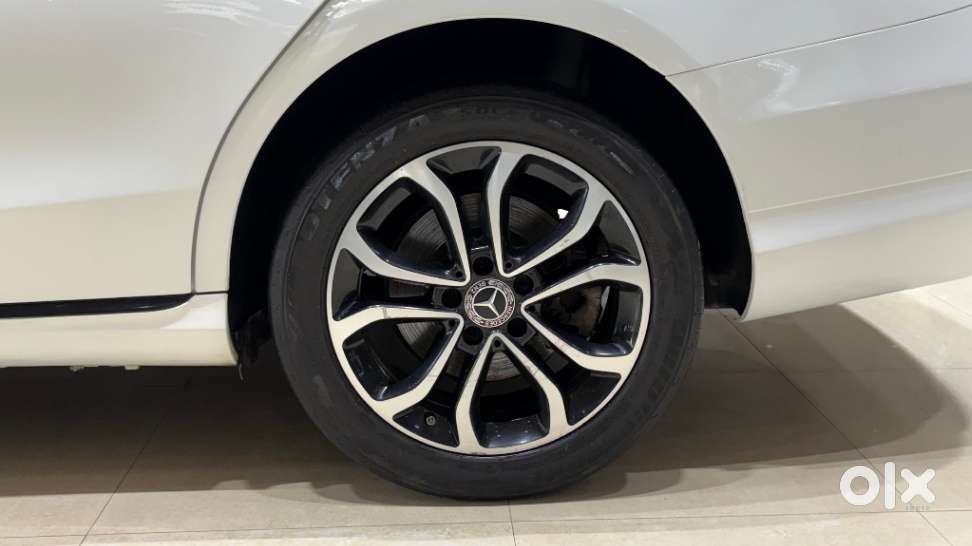 Mercedes-benz C-class [ ] 2.0 C200 Avantgarde, 2018, Petrol