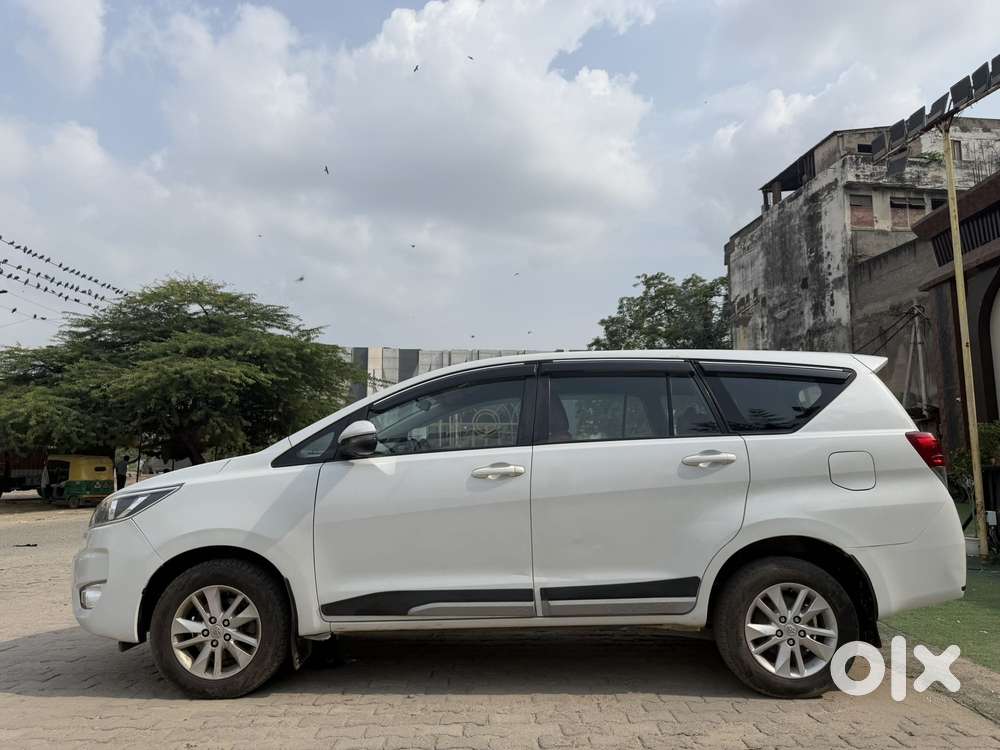 Toyota Innova Crysta, 2023, Diesel