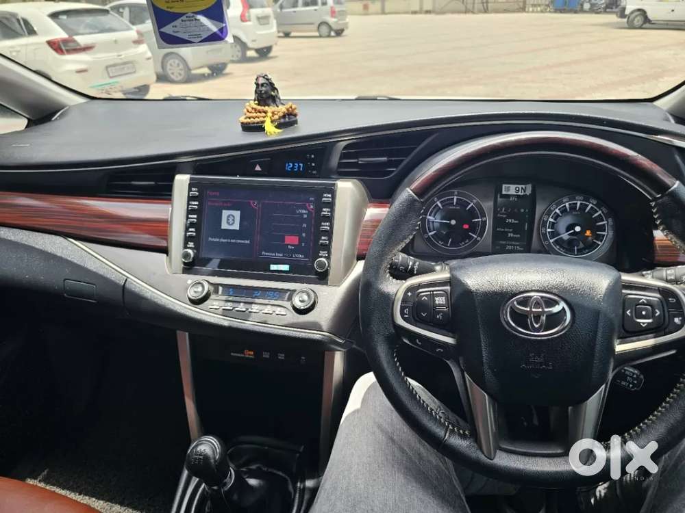 Toyota Innova Crysta [2020-ongoing] 2.4 Vx 7 Str, 2022, Diesel