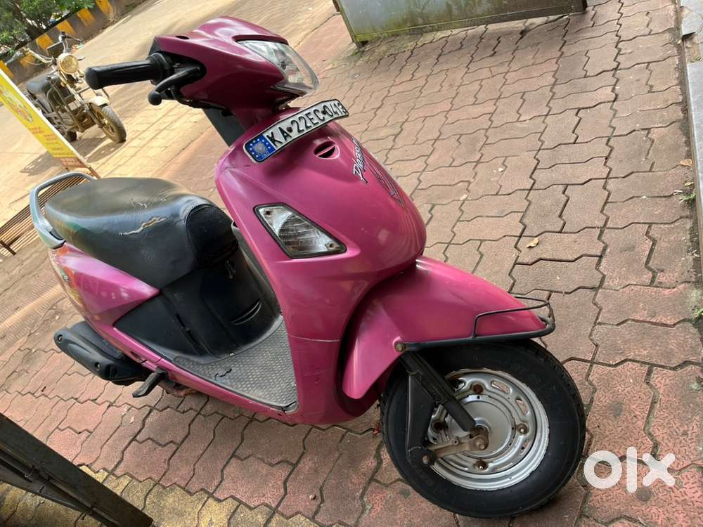 Pink Pleasure Scooty Activa Hero Pleasure Pink Colour Honda Activa