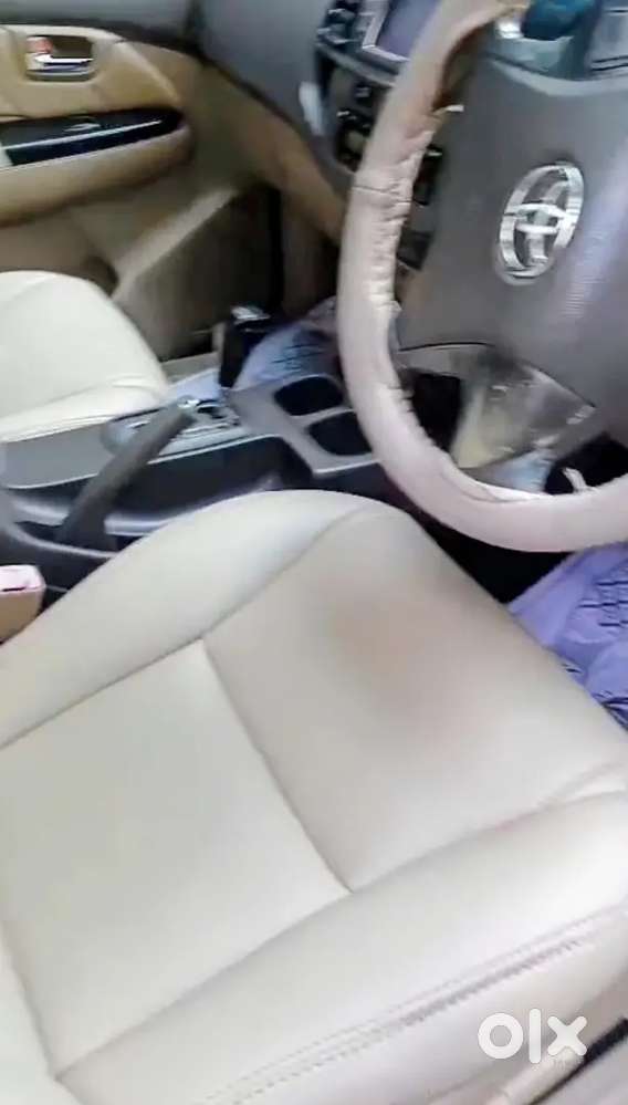 Toyota Fortuner At 2013 Diesel 187000 Km Driven