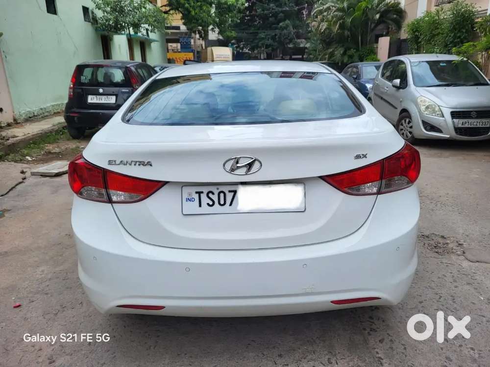 Only 50,000 Kms Hyundai Elantra Sx Diesel Crdi 2015
