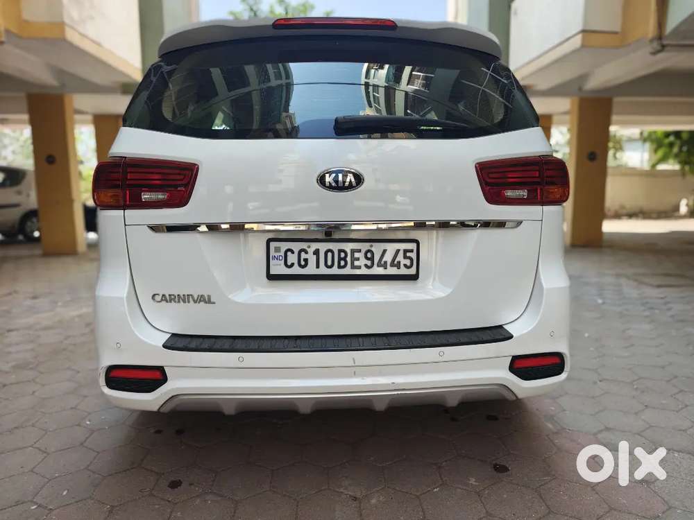 Kia Carnival 2021 Diesel 26000 Km Driven