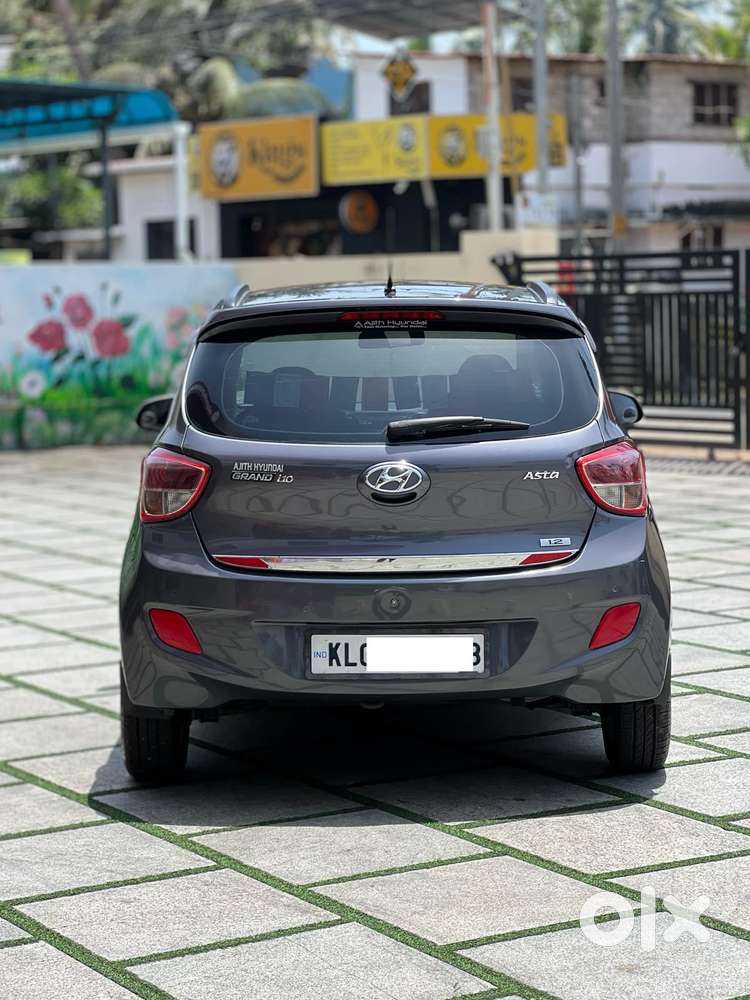 Hyundai Grand I10 Asta Option, 2016, Petrol
