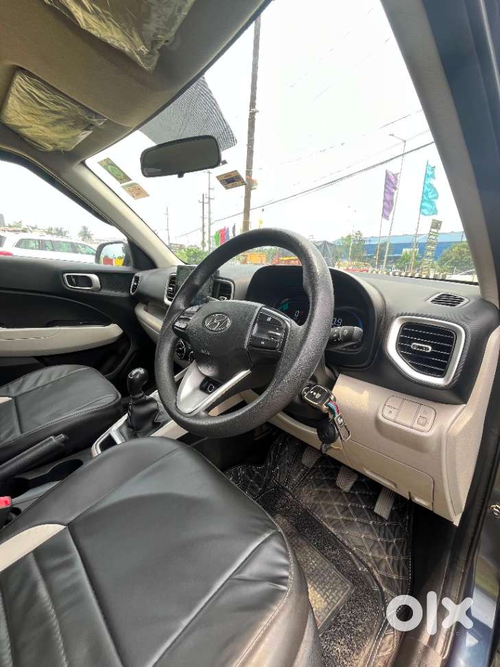 Hyundai Venue S Mt 1.2 Kappa, 2022, Petrol
