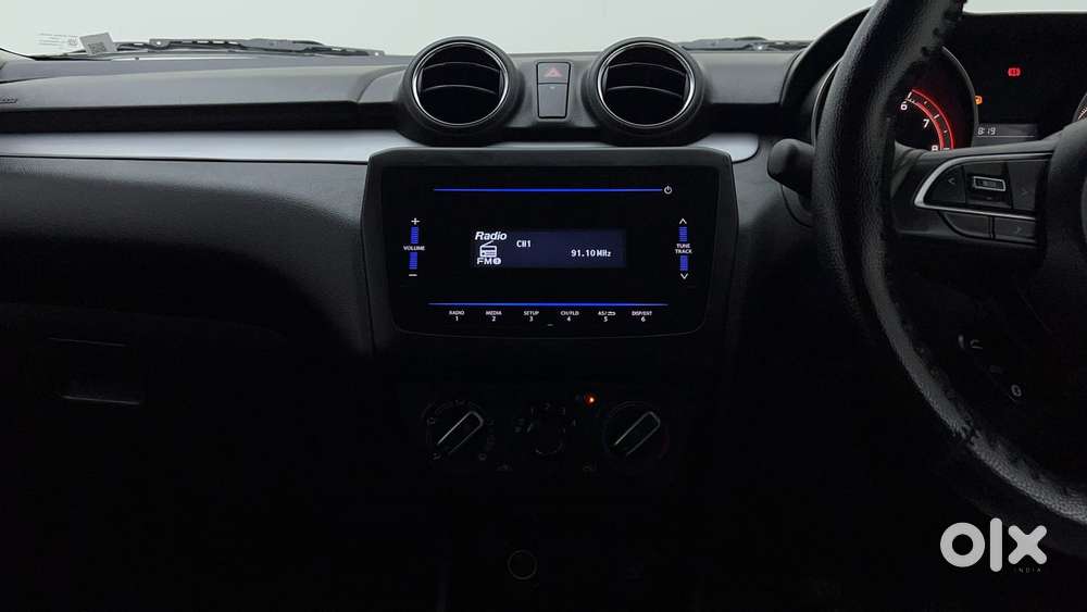 Maruti Suzuki Swift Vvt Vxi, 2021, Petrol