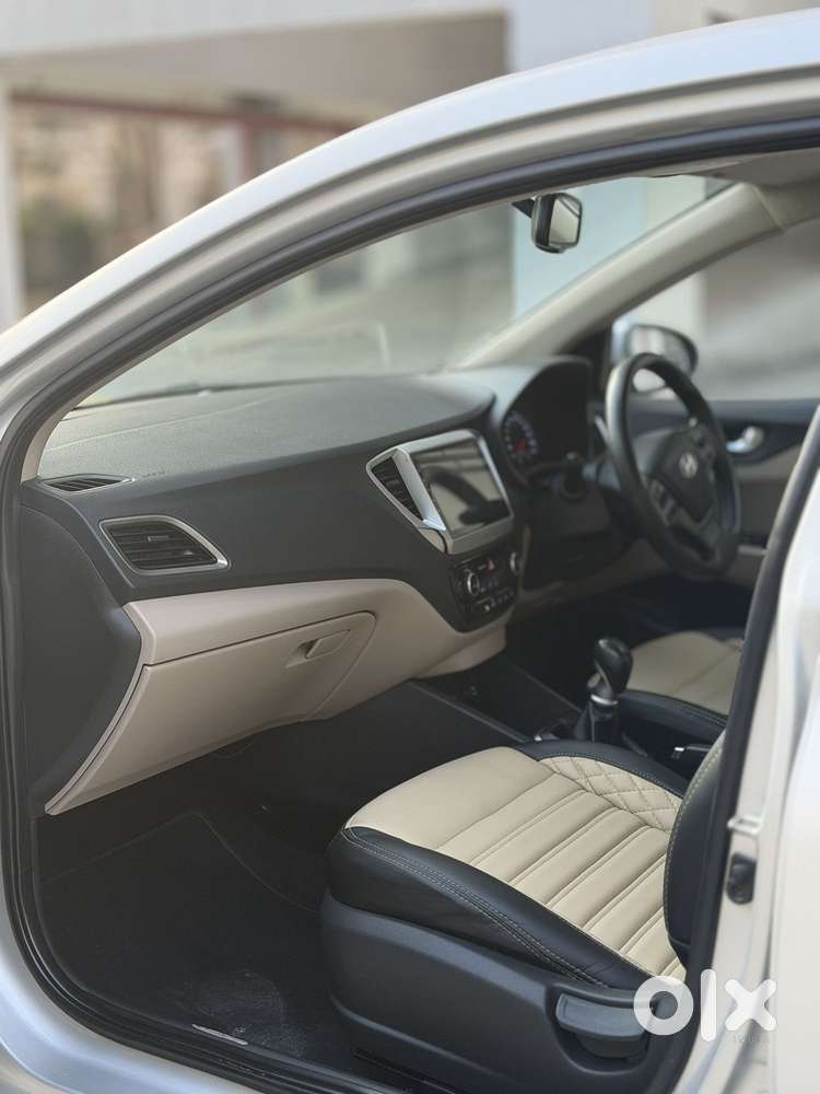 Hyundai Verna 1.6 Vtvt Sx, 2017, Petrol