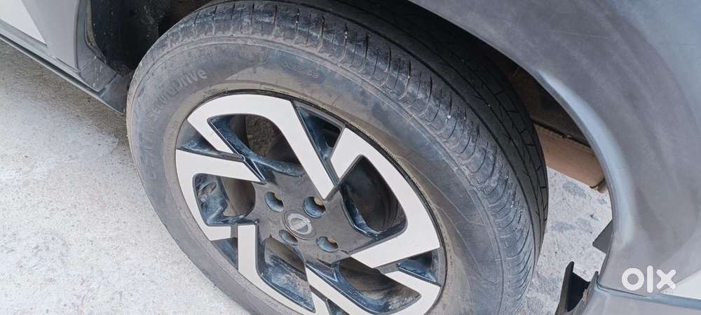 Nissan Magnite Petrol Manual 5 Year