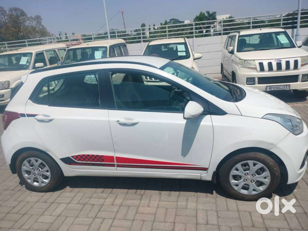 Hyundai Grand I10 2016-2017 Sportz Celebration Edition, 2016, Cng & ..