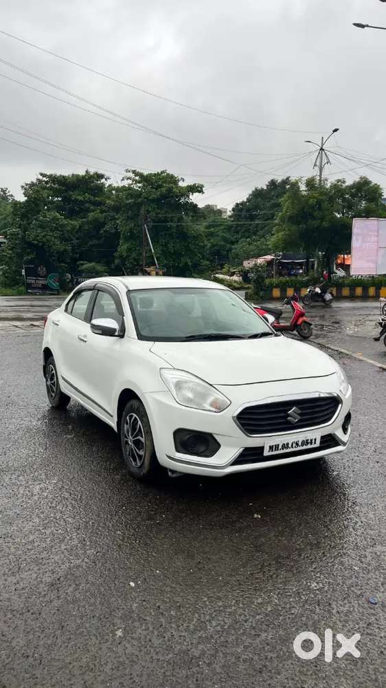 Maruti Suzuki Dzire 2017 Petrol Well Maintained