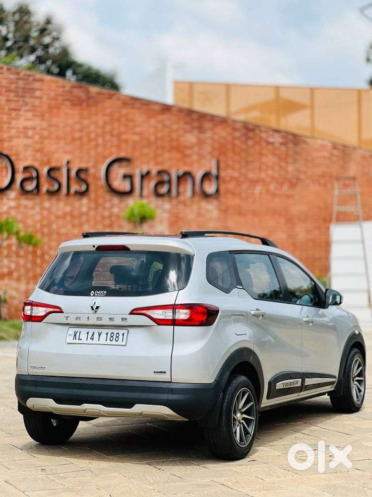 Renault Triber Rxt, 2019, Petrol