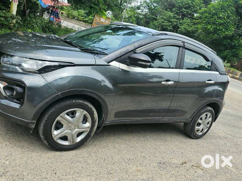 Tata Nexon 1.5 Revotorq Xm (s), 2023, Diesel