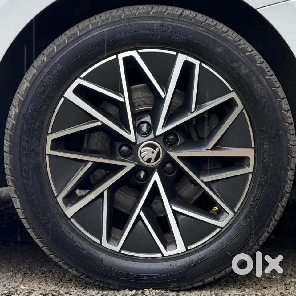 Skoda Octavia 1.8 Tsi At L K, 2021, Petrol