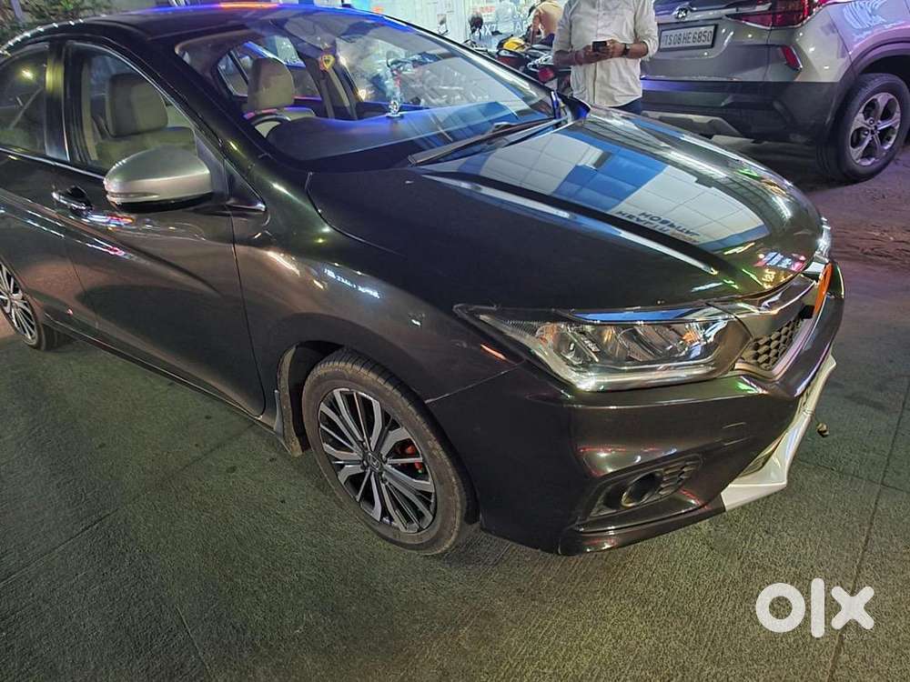 Honda City Zx 2017 Petrol Mint Condition