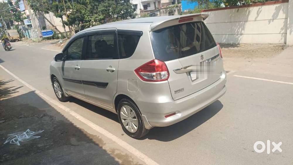 Maruti Suzuki Ertiga Vxi Shvs, 2017, Petrol