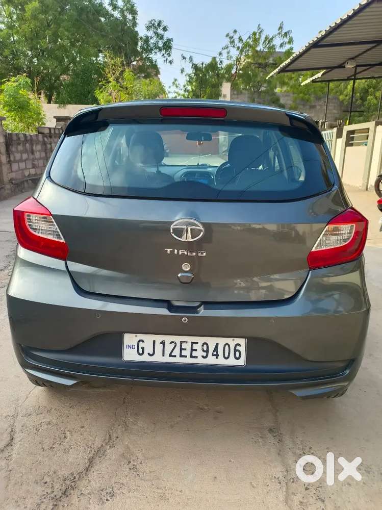 Tata Tiago Revotron Limited 2021